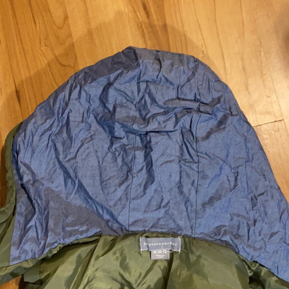 ❌SOLD❌ Boys puffer vest - Picture 7 of 7